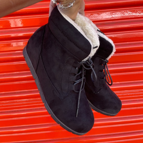 Cozy Black Vegan Fur Suede lace up booties - Picture 3 of 10